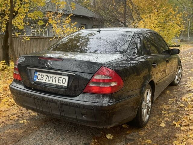Мерседес Е-Клас 2005 у Прилуках на Automoto.ua Чорний Мерседес Е-Клас, об'ємом двигуна 1.8 л та пробігом 395 тис. км за 6499 $, фото 4 на Automoto.ua