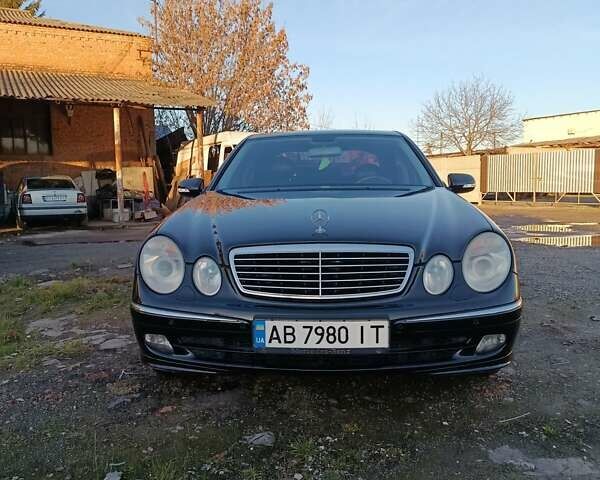 Черный Мерседес Е-Класс, объемом двигателя 2.99 л и пробегом 356 тыс. км за 8200 $, фото 1 на Automoto.ua
