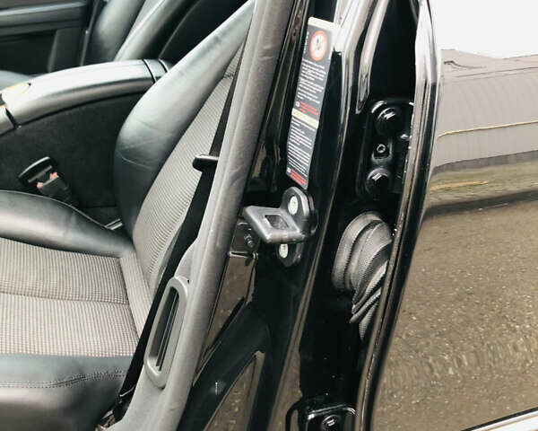 Чорний Мерседес Е-Клас, об'ємом двигуна 2.99 л та пробігом 392 тис. км за 7900 $, фото 38 на Automoto.ua