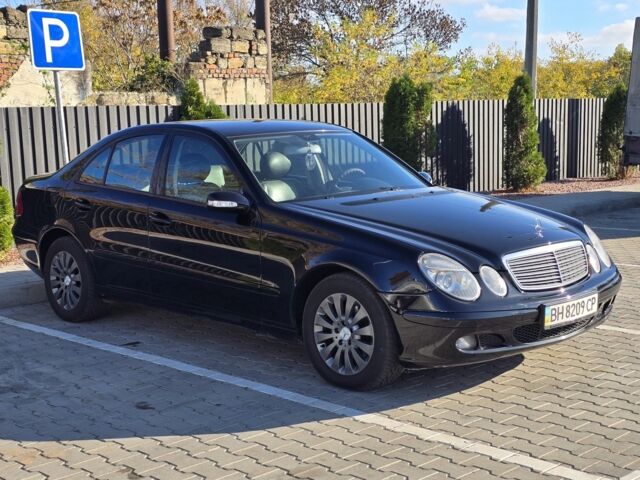 Черный Мерседес Е-Класс, объемом двигателя 1.8 л и пробегом 265 тыс. км за 6999 $, фото 3 на Automoto.ua