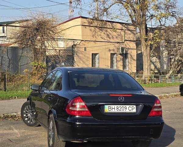 Черный Мерседес Е-Класс, объемом двигателя 1.8 л и пробегом 267 тыс. км за 6600 $, фото 10 на Automoto.ua