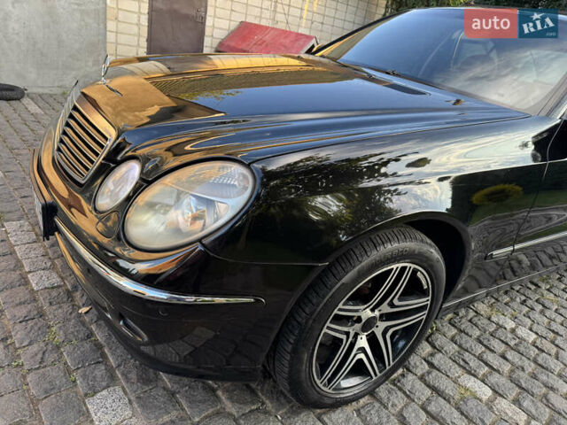 Чорний Мерседес Е-Клас, об'ємом двигуна 0 л та пробігом 280 тис. км за 7900 $, фото 1 на Automoto.ua