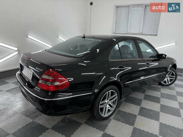 Мерседес Е-Клас 2005 у Трускавце на Automoto.ua Чорний Мерседес Е-Клас, об'ємом двигуна 3.5 л та пробігом 245 тис. км за 8999 $, фото 13 на Automoto.ua