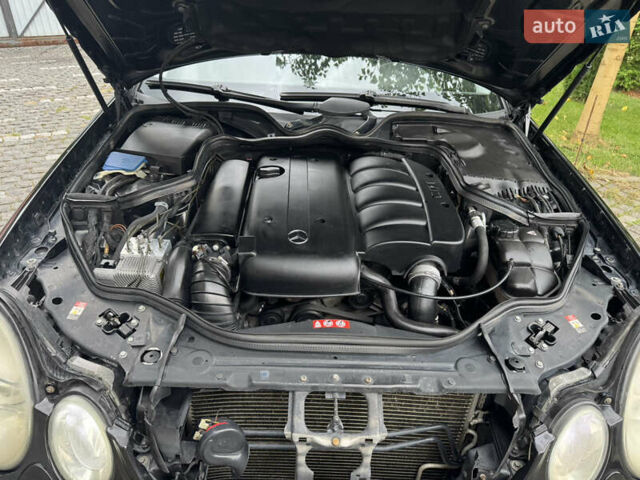 Черный Мерседес Е-Класс, объемом двигателя 2.2 л и пробегом 280 тыс. км за 7900 $, фото 16 на Automoto.ua