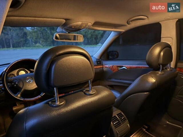 Мерседес Е-Клас 2005 у Рівному на Automoto.ua Чорний Мерседес Е-Клас, об'ємом двигуна 1.8 л та пробігом 255 тис. км за 5800 $, фото 50 на Automoto.ua