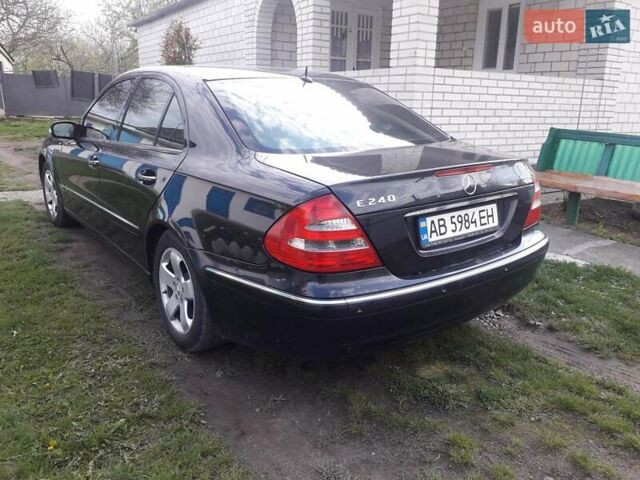 Чорний Мерседес Е-Клас, об'ємом двигуна 2.4 л та пробігом 205 тис. км за 7550 $, фото 5 на Automoto.ua