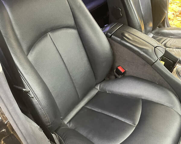 Черный Мерседес Е-Класс, объемом двигателя 1.8 л и пробегом 396 тыс. км за 5999 $, фото 13 на Automoto.ua