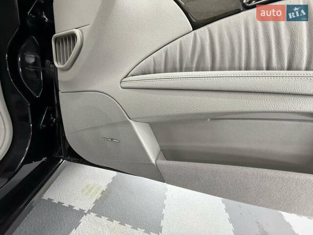 Мерседес Е-Клас 2005 у Трускавце на Automoto.ua Чорний Мерседес Е-Клас, об'ємом двигуна 3.5 л та пробігом 245 тис. км за 8999 $, фото 59 на Automoto.ua