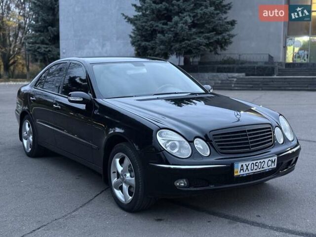 Мерседес Е-Клас 2005 у Рівному на Automoto.ua Чорний Мерседес Е-Клас, об'ємом двигуна 1.8 л та пробігом 255 тис. км за 5800 $, фото 12 на Automoto.ua