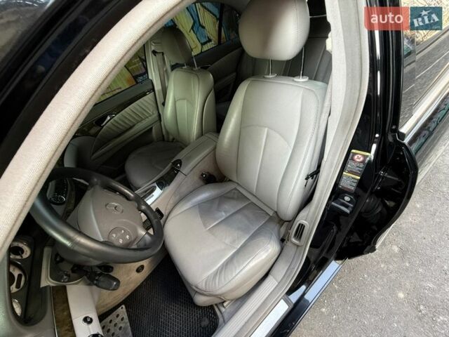 Чорний Мерседес Е-Клас, об'ємом двигуна 3.5 л та пробігом 265 тис. км за 6999 $, фото 44 на Automoto.ua