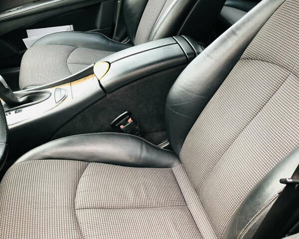 Чорний Мерседес Е-Клас, об'ємом двигуна 2.99 л та пробігом 392 тис. км за 7900 $, фото 18 на Automoto.ua