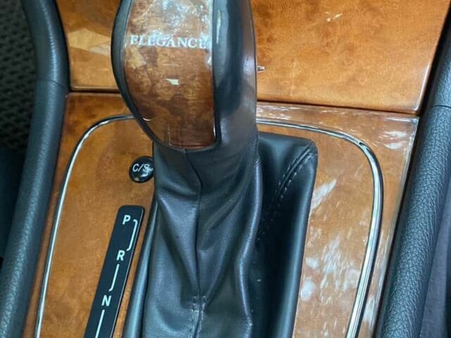 Черный Мерседес Е-Класс, объемом двигателя 3 л и пробегом 273 тыс. км за 9800 $, фото 6 на Automoto.ua