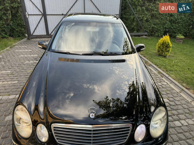 Черный Мерседес Е-Класс, объемом двигателя 2.2 л и пробегом 280 тыс. км за 7700 $, фото 11 на Automoto.ua