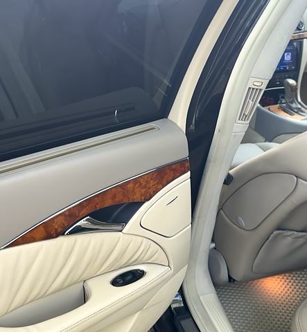 Черный Мерседес Е-Класс, объемом двигателя 3.5 л и пробегом 355 тыс. км за 5700 $, фото 3 на Automoto.ua