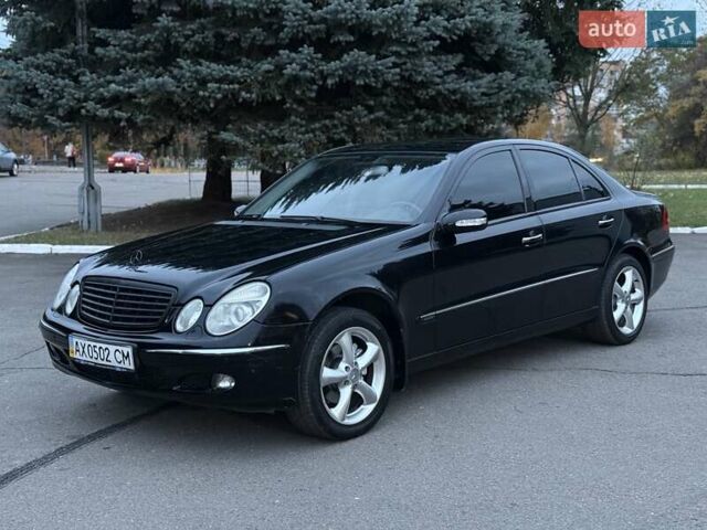 Мерседес Е-Клас 2005 у Рівному на Automoto.ua Чорний Мерседес Е-Клас, об'ємом двигуна 1.8 л та пробігом 255 тис. км за 5800 $, фото 3 на Automoto.ua