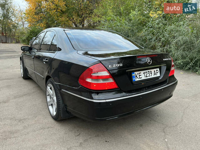 Черный Мерседес Е-Класс, объемом двигателя 1.8 л и пробегом 290 тыс. км за 7500 $, фото 28 на Automoto.ua