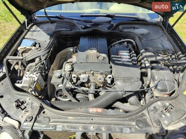 Чорний Мерседес Е-Клас, об'ємом двигуна 1.8 л та пробігом 307 тис. км за 8500 $, фото 20 на Automoto.ua