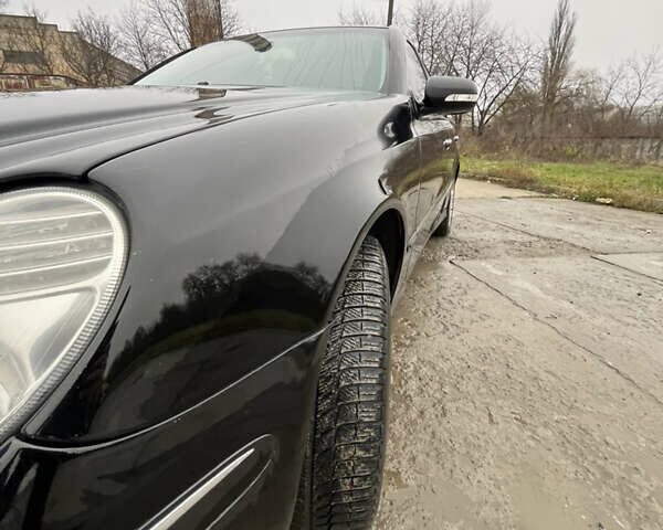 Чорний Мерседес Е-Клас, об'ємом двигуна 2.99 л та пробігом 250 тис. км за 7500 $, фото 13 на Automoto.ua