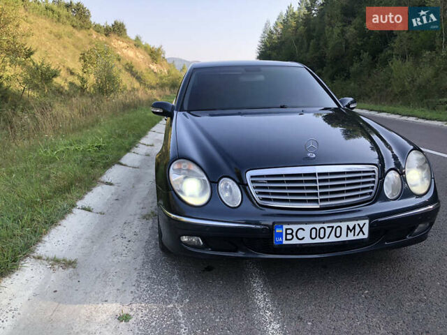 Черный Мерседес Е-Класс, объемом двигателя 2.99 л и пробегом 305 тыс. км за 8999 $, фото 10 на Automoto.ua