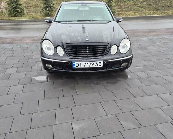 Черный Мерседес Е-Класс, объемом двигателя 3.5 л и пробегом 429 тыс. км за 6200 $, фото 6 на Automoto.ua