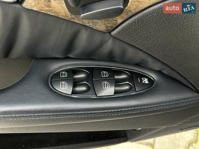 Черный Мерседес Е-Класс, объемом двигателя 3 л и пробегом 333 тыс. км за 10700 $, фото 24 на Automoto.ua