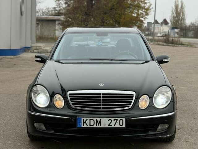 Черный Мерседес Е-Класс, объемом двигателя 0 л и пробегом 350 тыс. км за 4700 $, фото 5 на Automoto.ua