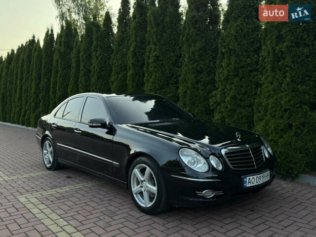 Черный Мерседес Е-Класс, объемом двигателя 3 л и пробегом 450 тыс. км за 8300 $, фото 17 на Automoto.ua
