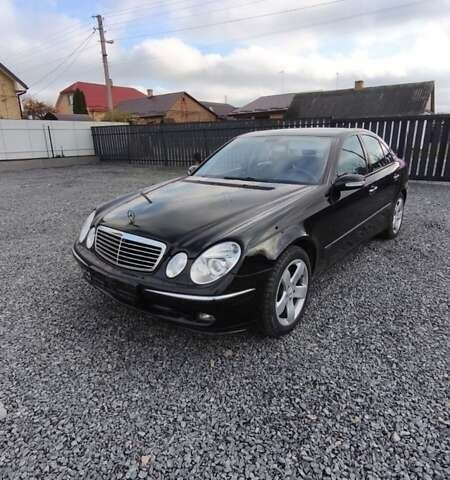 Чорний Мерседес Е-Клас, об'ємом двигуна 3 л та пробігом 400 тис. км за 4500 $, фото 4 на Automoto.ua