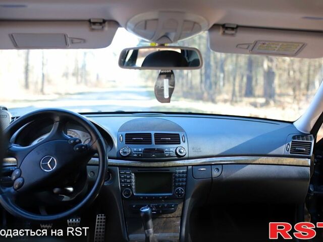 Чорний Мерседес Е-Клас, об'ємом двигуна 3 л та пробігом 293 тис. км за 9700 $, фото 7 на Automoto.ua