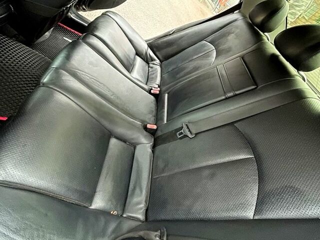 Черный Мерседес Е-Класс, объемом двигателя 1.8 л и пробегом 350 тыс. км за 4700 $, фото 2 на Automoto.ua