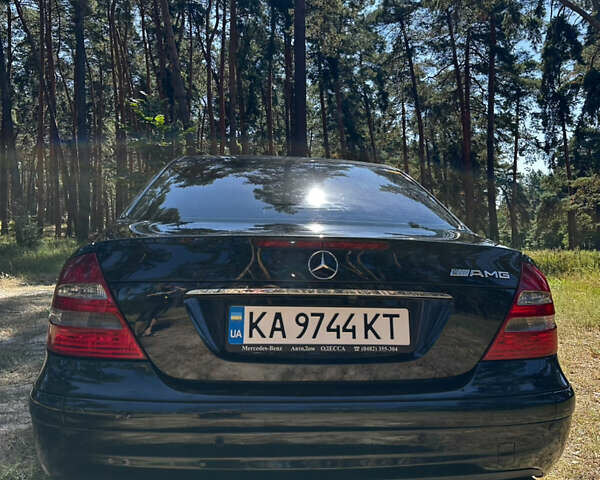 Черный Мерседес Е-Класс, объемом двигателя 1.8 л и пробегом 234 тыс. км за 8600 $, фото 7 на Automoto.ua