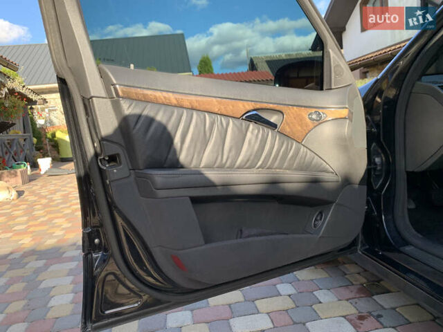 Мерседес Е-Класс 2006 в Ивано-Франковске на Automoto.ua Черный Мерседес Е-Класс, объемом двигателя 3 л и пробегом 326 тыс. км за 8200 $, фото 66 на Automoto.ua