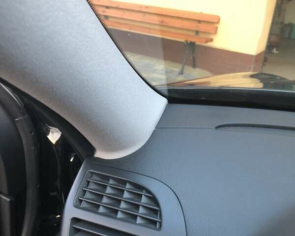 Черный Мерседес Е-Класс, объемом двигателя 1.8 л и пробегом 205 тыс. км за 9999 $, фото 31 на Automoto.ua