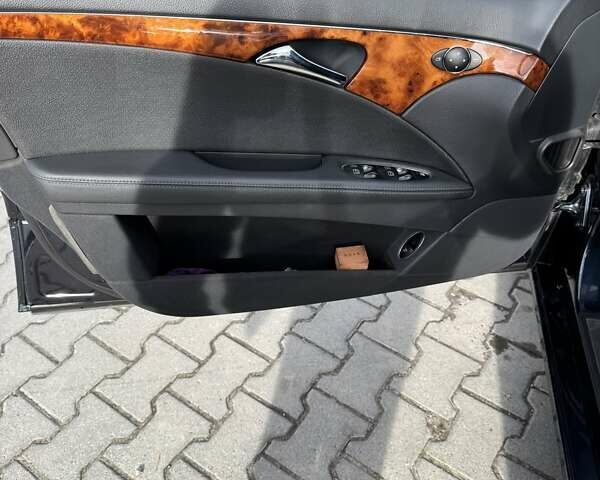 Мерседес Е-Клас 2006 у Турке на Automoto.ua Чорний Мерседес Е-Клас, об'ємом двигуна 2.99 л та пробігом 311 тис. км за 8000 $, фото 19 на Automoto.ua