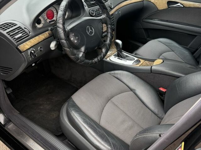 Черный Мерседес Е-Класс, объемом двигателя 0 л и пробегом 350 тыс. км за 4700 $, фото 6 на Automoto.ua