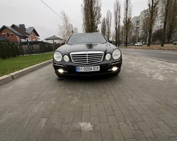 Черный Мерседес Е-Класс, объемом двигателя 3 л и пробегом 256 тыс. км за 9000 $, фото 12 на Automoto.ua