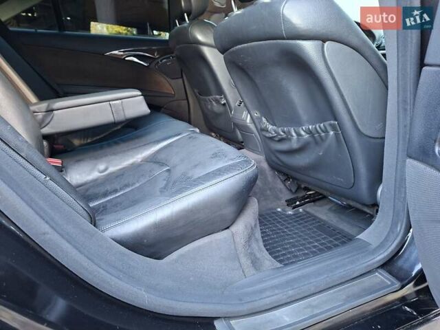 Черный Мерседес Е-Класс, объемом двигателя 3 л и пробегом 325 тыс. км за 8599 $, фото 42 на Automoto.ua