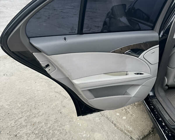 Чорний Мерседес Е-Клас, об'ємом двигуна 2.99 л та пробігом 250 тис. км за 7500 $, фото 22 на Automoto.ua