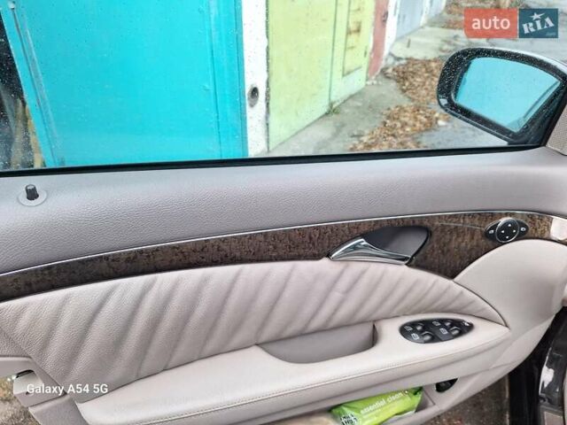 Чорний Мерседес Е-Клас, об'ємом двигуна 3 л та пробігом 165 тис. км за 9950 $, фото 8 на Automoto.ua