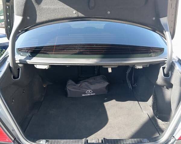 Черный Мерседес Е-Класс, объемом двигателя 2.15 л и пробегом 446 тыс. км за 8700 $, фото 5 на Automoto.ua