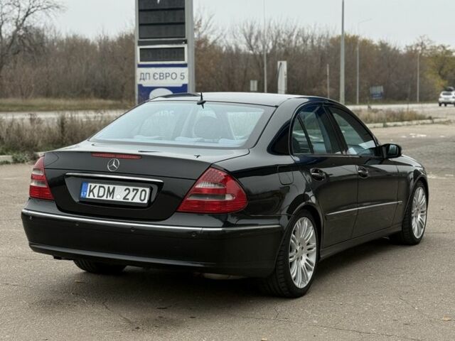 Черный Мерседес Е-Класс, объемом двигателя 0 л и пробегом 350 тыс. км за 4700 $, фото 1 на Automoto.ua