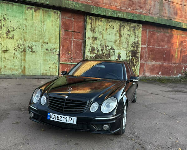 Мерседес Е-Класс 2006 в Чернигове на Automoto.ua Черный Мерседес Е-Класс, объемом двигателя 2.99 л и пробегом 355 тыс. км за 9299 $, фото 1 на Automoto.ua