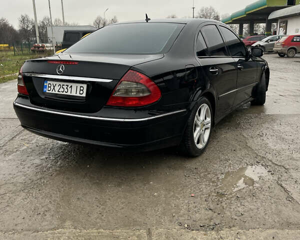 Чорний Мерседес Е-Клас, об'ємом двигуна 2.99 л та пробігом 250 тис. км за 7500 $, фото 8 на Automoto.ua
