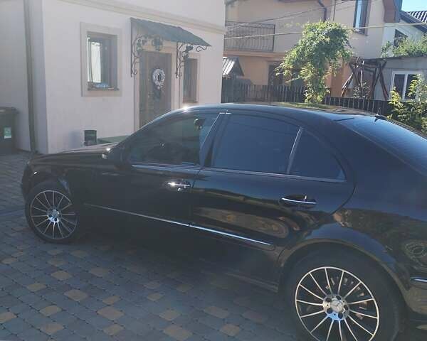Чорний Мерседес Е-Клас, об'ємом двигуна 3 л та пробігом 277 тис. км за 8900 $, фото 13 на Automoto.ua