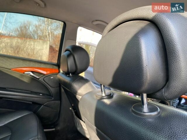 Черный Мерседес Е-Класс, объемом двигателя 2.15 л и пробегом 389 тыс. км за 6200 $, фото 15 на Automoto.ua