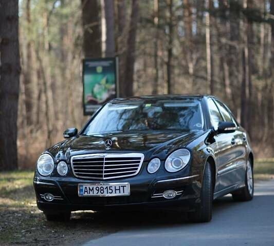 Черный Мерседес Е-Класс, объемом двигателя 2.9 л и пробегом 295 тыс. км за 9800 $, фото 6 на Automoto.ua