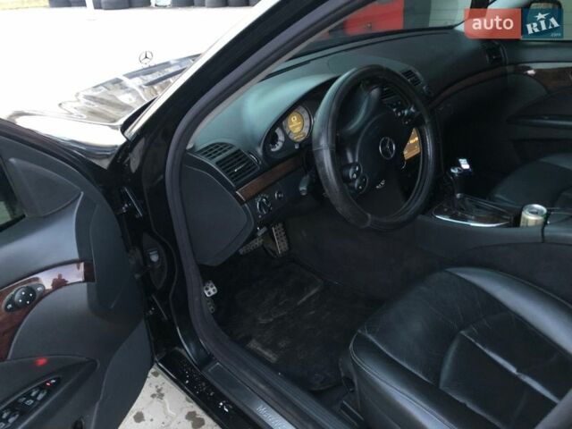 Черный Мерседес Е-Класс, объемом двигателя 3 л и пробегом 290 тыс. км за 8777 $, фото 11 на Automoto.ua