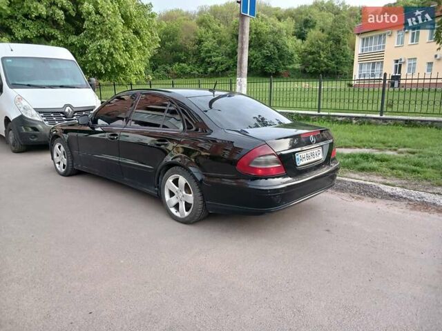 Чорний Мерседес Е-Клас, об'ємом двигуна 2.15 л та пробігом 330 тис. км за 10300 $, фото 7 на Automoto.ua
