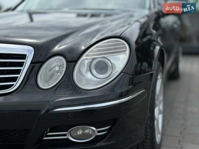 Черный Мерседес Е-Класс, объемом двигателя 3 л и пробегом 333 тыс. км за 10700 $, фото 5 на Automoto.ua