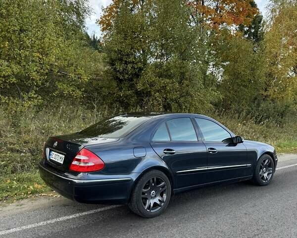 Мерседес Е-Клас 2006 у Турке на Automoto.ua Чорний Мерседес Е-Клас, об'ємом двигуна 2.99 л та пробігом 311 тис. км за 8000 $, фото 7 на Automoto.ua